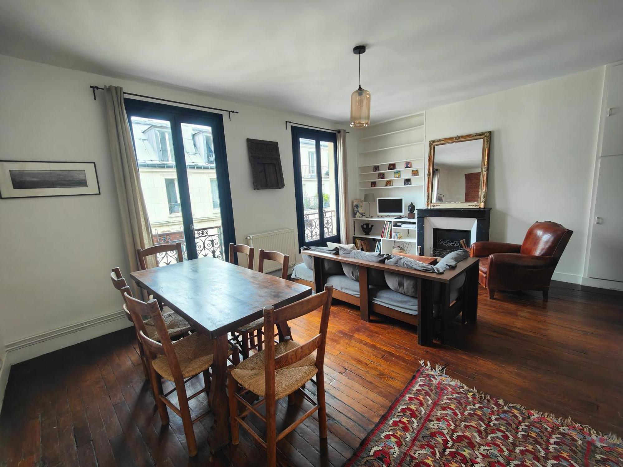 Appartamento Beau 3 Pieces Au Pied De Montmartre