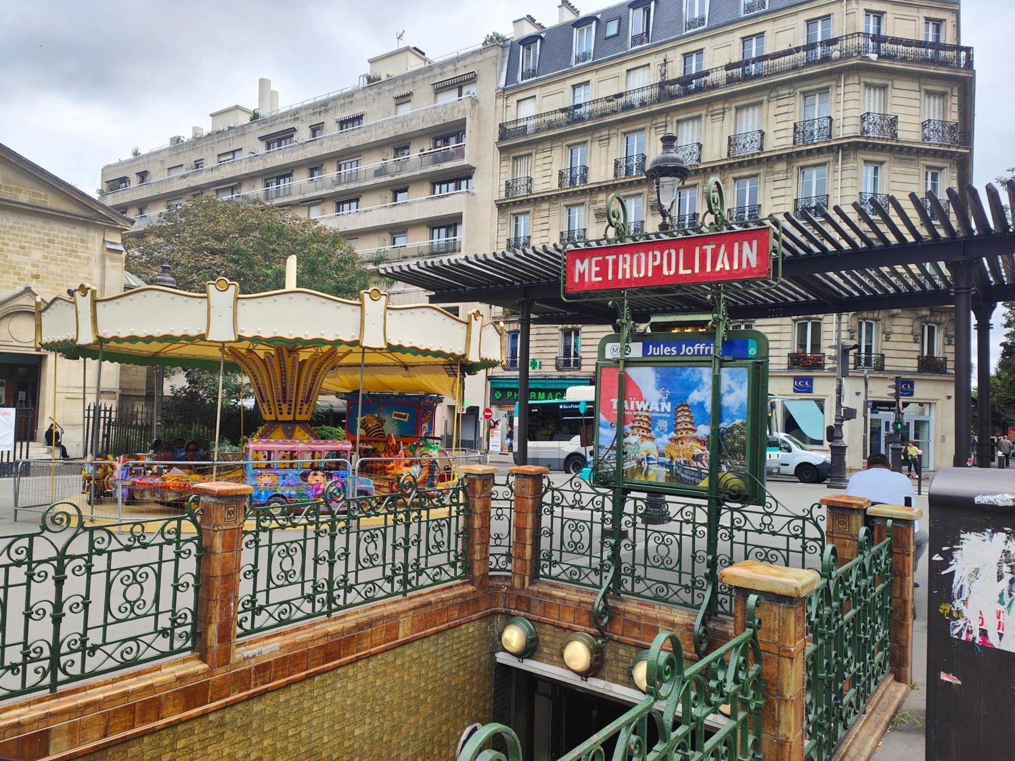 Beau 3 Pieces Au Pied De Montmartre Appartamento Parigi
